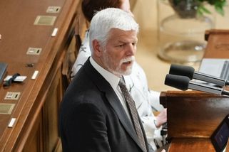 Kritizoval peníze na obranu a bránil neziskovky. Pavel poprvé mluvil k nové Sněmovně